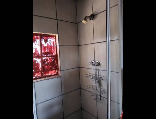 3 BEDROOM HOUSE FOR SALE IN UMFUYANENI